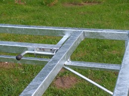 Système de clavetage des supports comptoirs